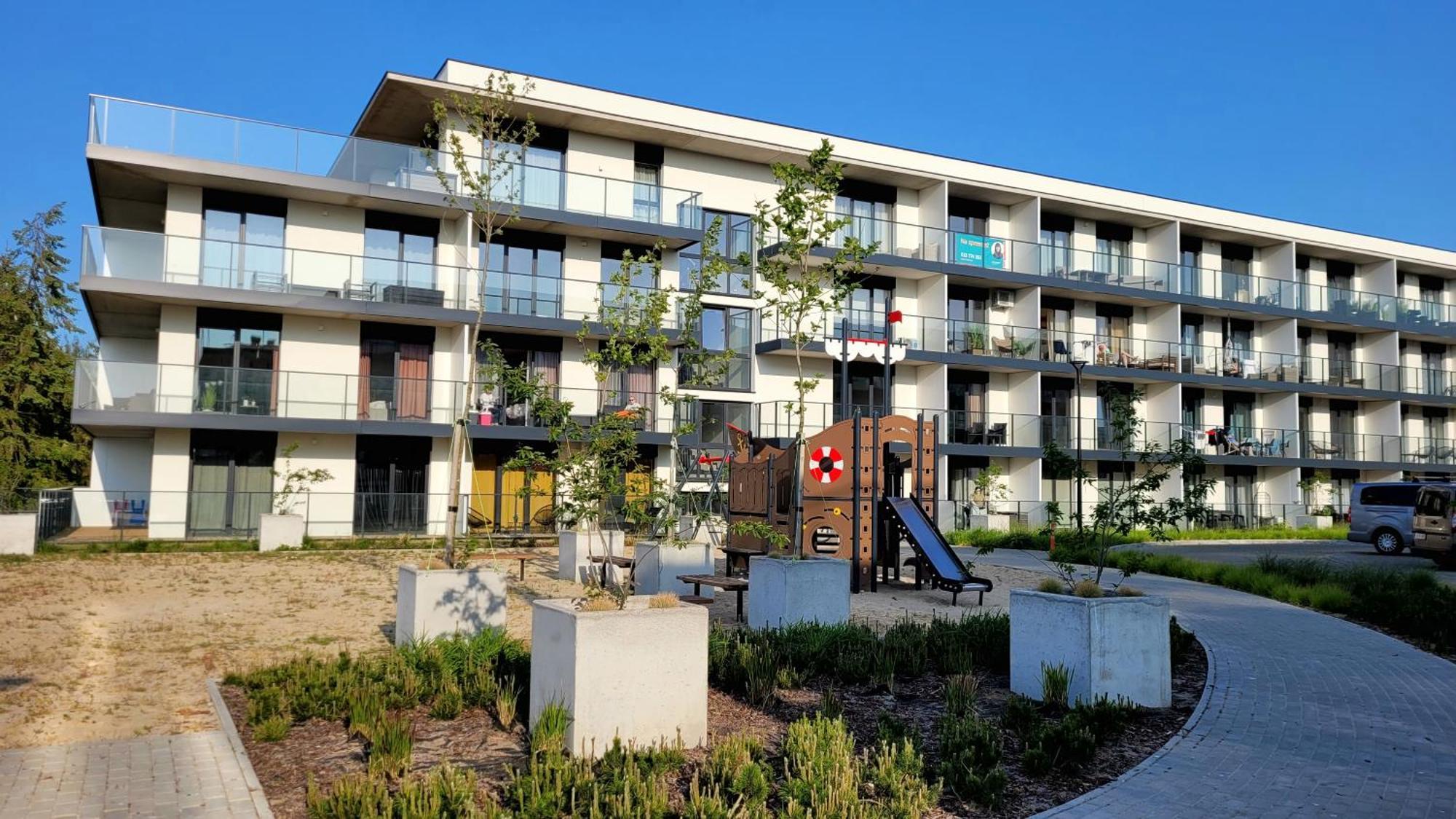 Appartamento Soleggiato Z Basenem Dziwnów Exterior foto